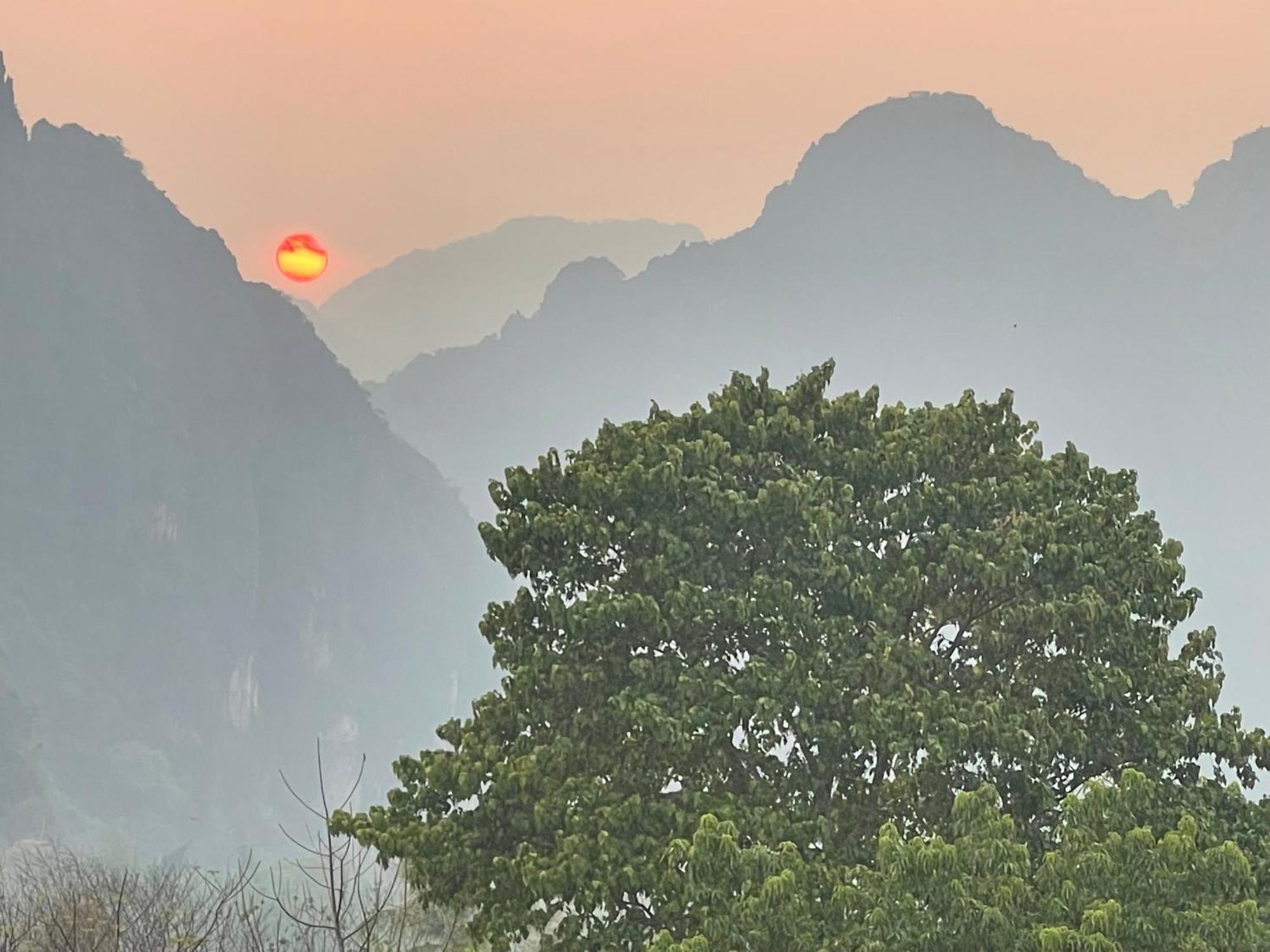 Blue Sunset Hostel Vang Vieng Zewnętrze zdjęcie