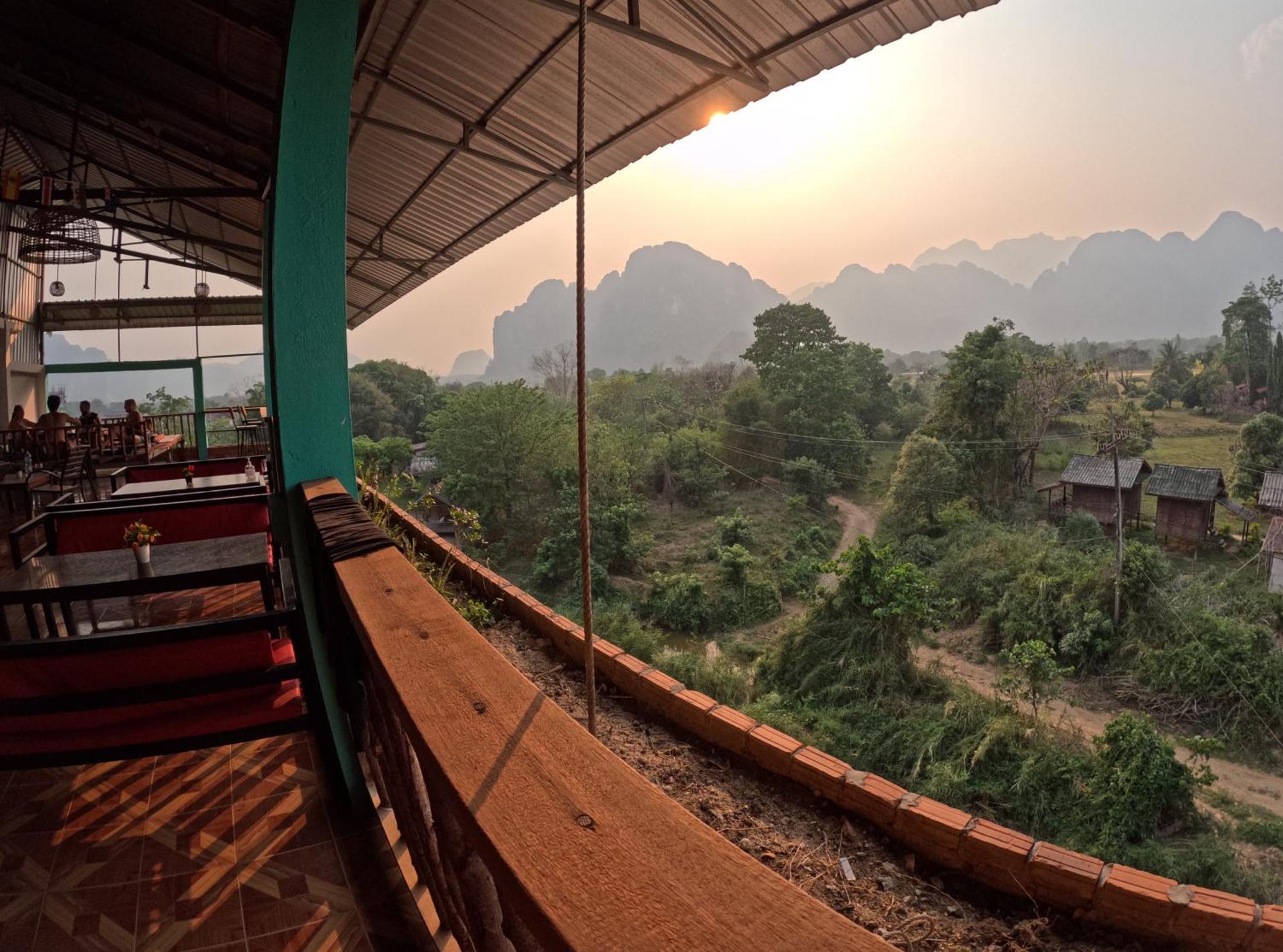 Blue Sunset Hostel Vang Vieng Zewnętrze zdjęcie